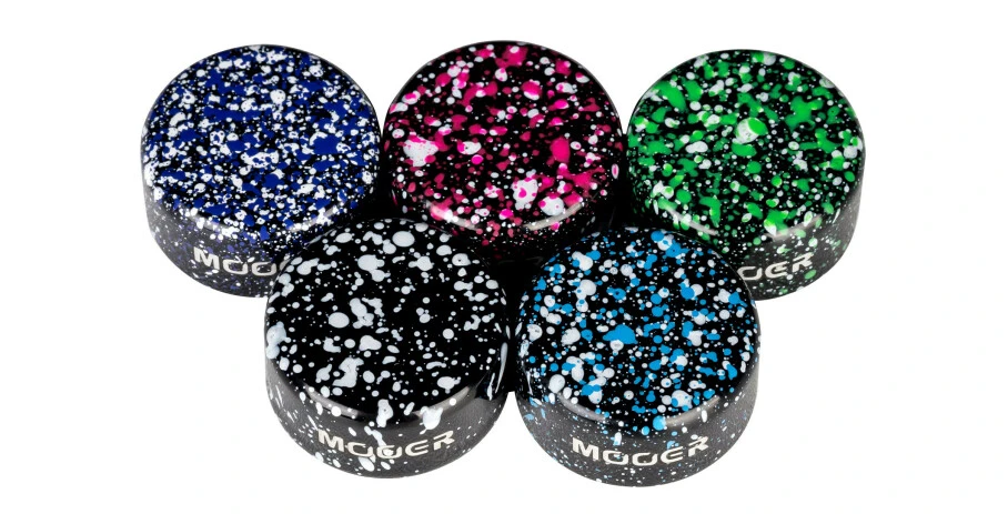 Mooer Rainbow Colorful Metal Footswitch Topper, 